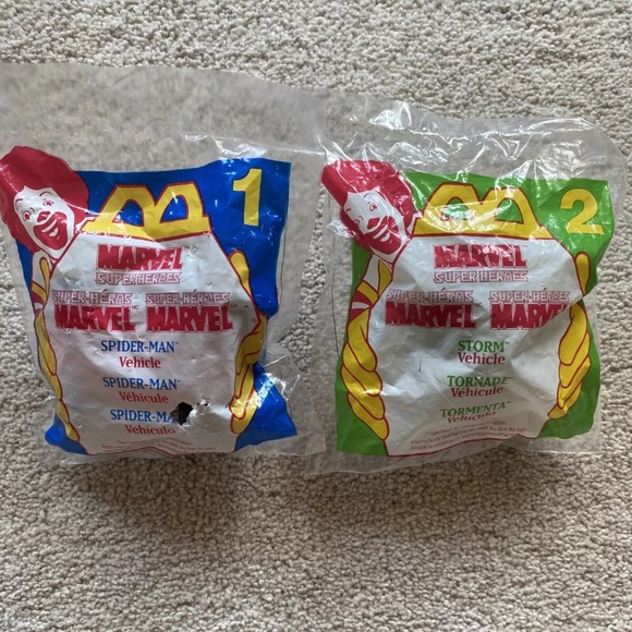 McDonald’s Marvel Superheroes Spiderman & Storm Happy Meal Toy 1996 - Picture 1 of 6